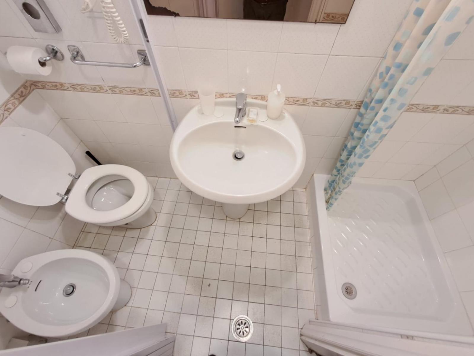 Nahid Accommodation ローマ エクステリア 写真
