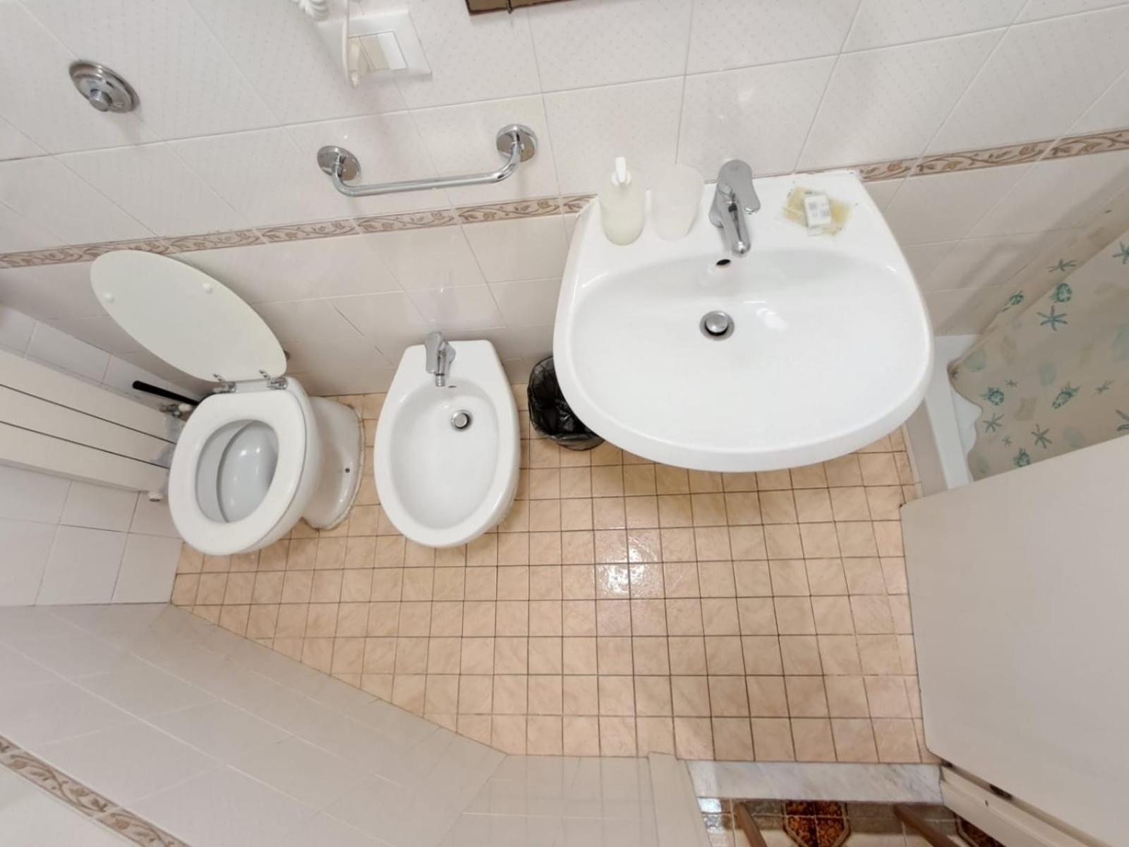 Nahid Accommodation ローマ エクステリア 写真